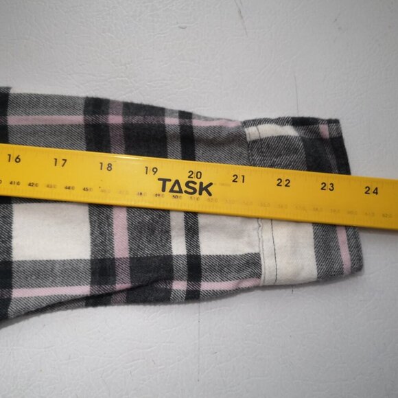 Tilley Ladies Size Small Button Front Grey, Pink, & White Plaid Shirt - Picture 9 of 10